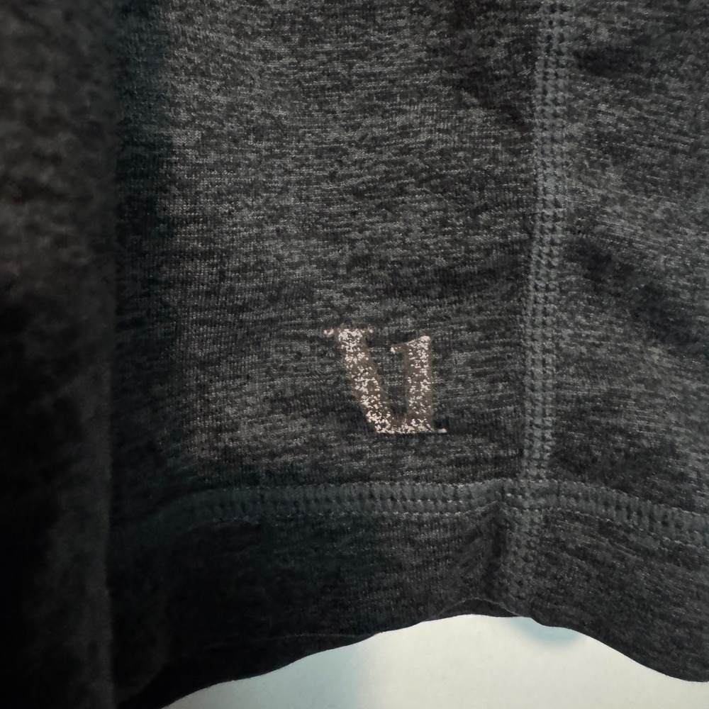 Vuori Ponto Performance Shorts Mens Medium Charcoal Gray Athletic Workout Gym 7" - Picture 3 of 10
